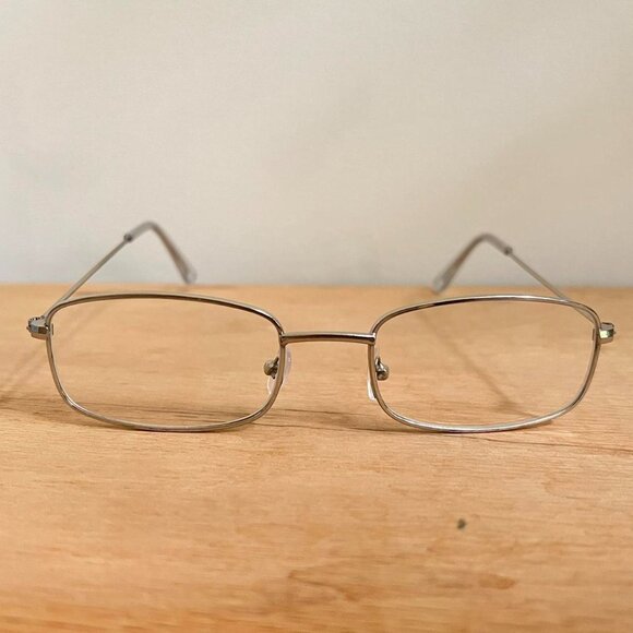 silver trim clear lens sunglasses - Picture 4 of 8